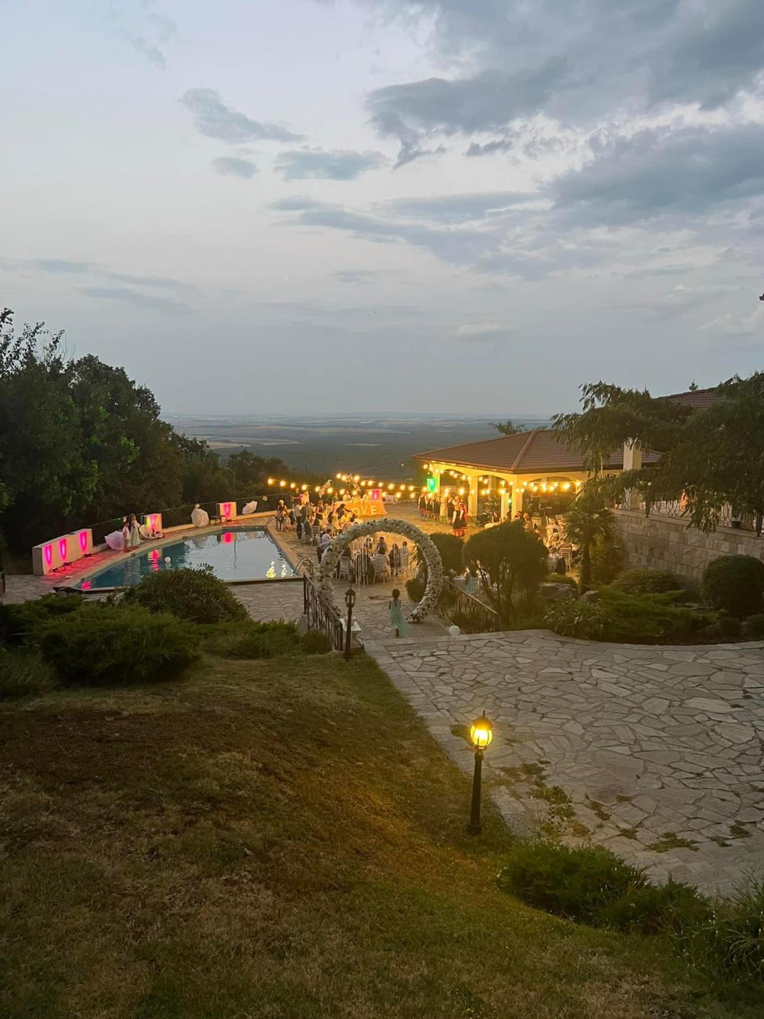 Вила Белисима, Villa Bellissima Bryastovo  エクステリア 写真